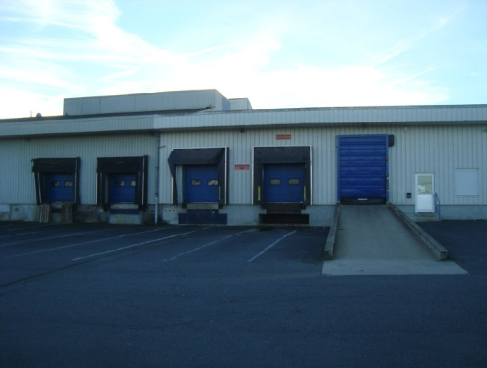 
                                                Vente
                                                 À vendre – Site industriel agroalimentaire de 2 680 m² à Eguzon-Chantôme – Indre (36)