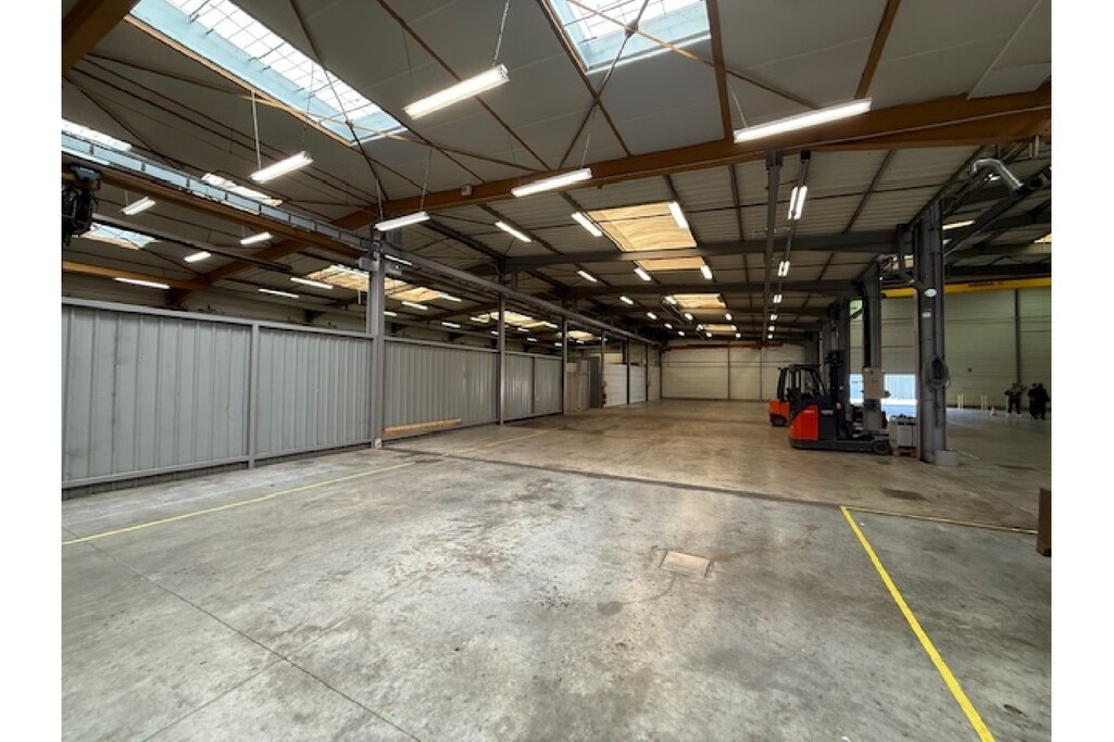 
                                                Vente
                                                 À vendre – Site industriel de 4 955 m² à Dreux – Eure-et-Loir (28)