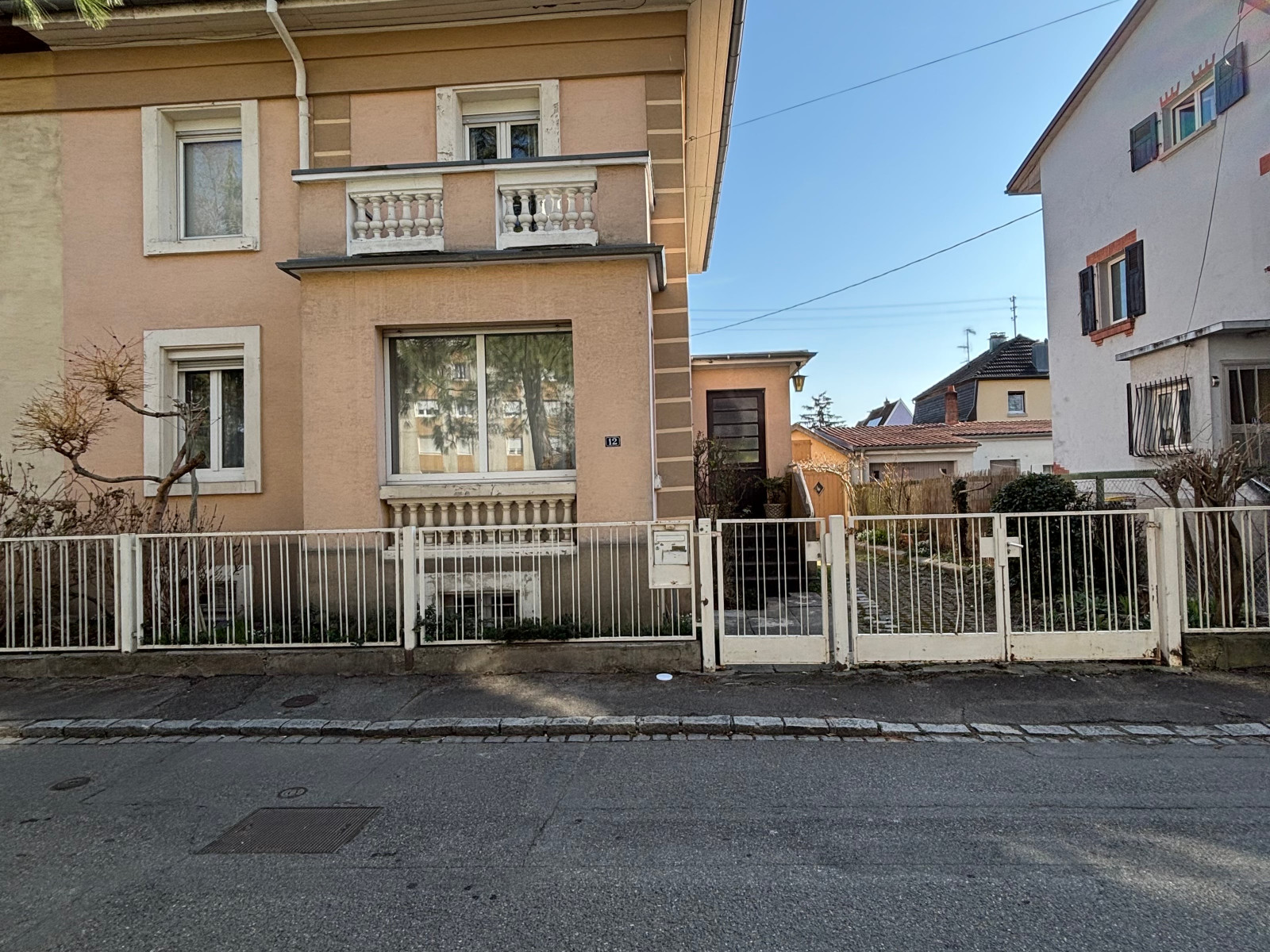 
                                                Vente
                                                 À vendre – Spacieuse maison familiale de 150m² à Bourtzwiller (Mulhouse)