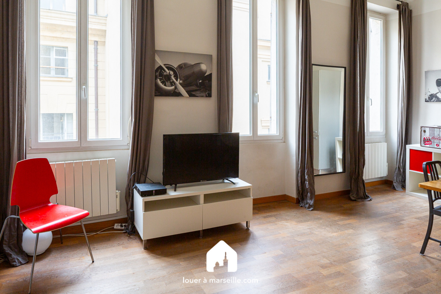 
                                                Vente
                                                 À VENDRE T3 MEUBLÉ ET LOUÉ – QUARTIER OPÉRA