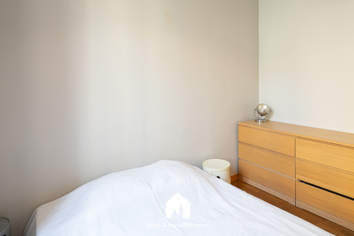 
                                                Vente
                                                 À VENDRE T3 MEUBLÉ ET LOUÉ – QUARTIER OPÉRA
