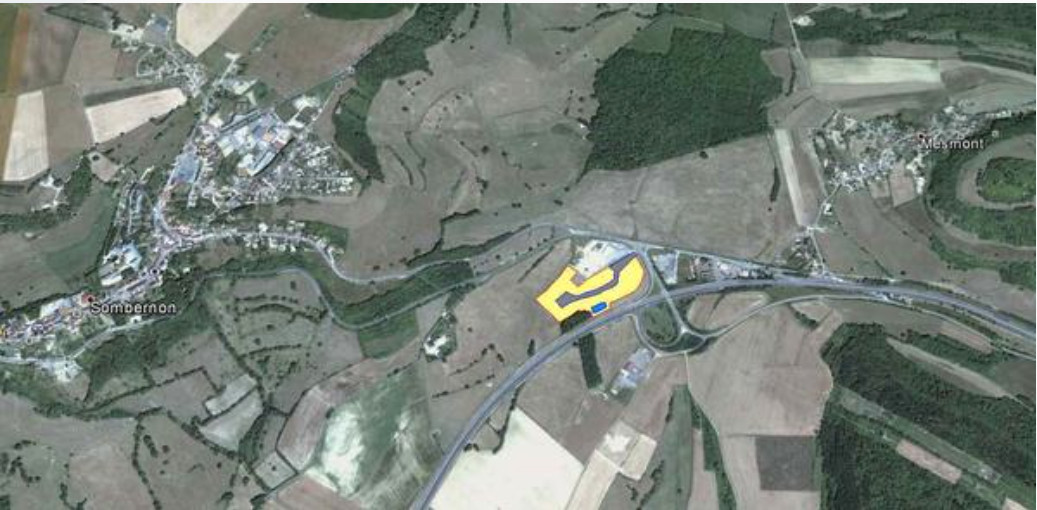 
                                                Vente
                                                 À vendre - terrain de 8 759 m² en Zone d'activités La Belle Idée, à proximité de Dijon