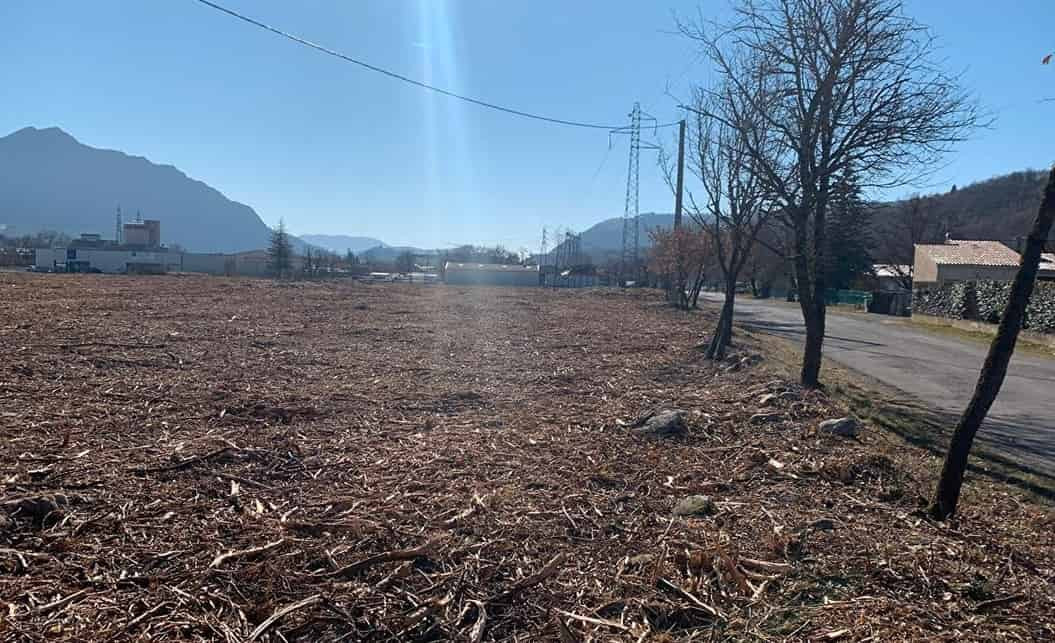 
                                                Vente
                                                 À vendre – Terrain industriel de 19 543 m² à Sisteron – Alpes-de-Haute-Provence (04)
