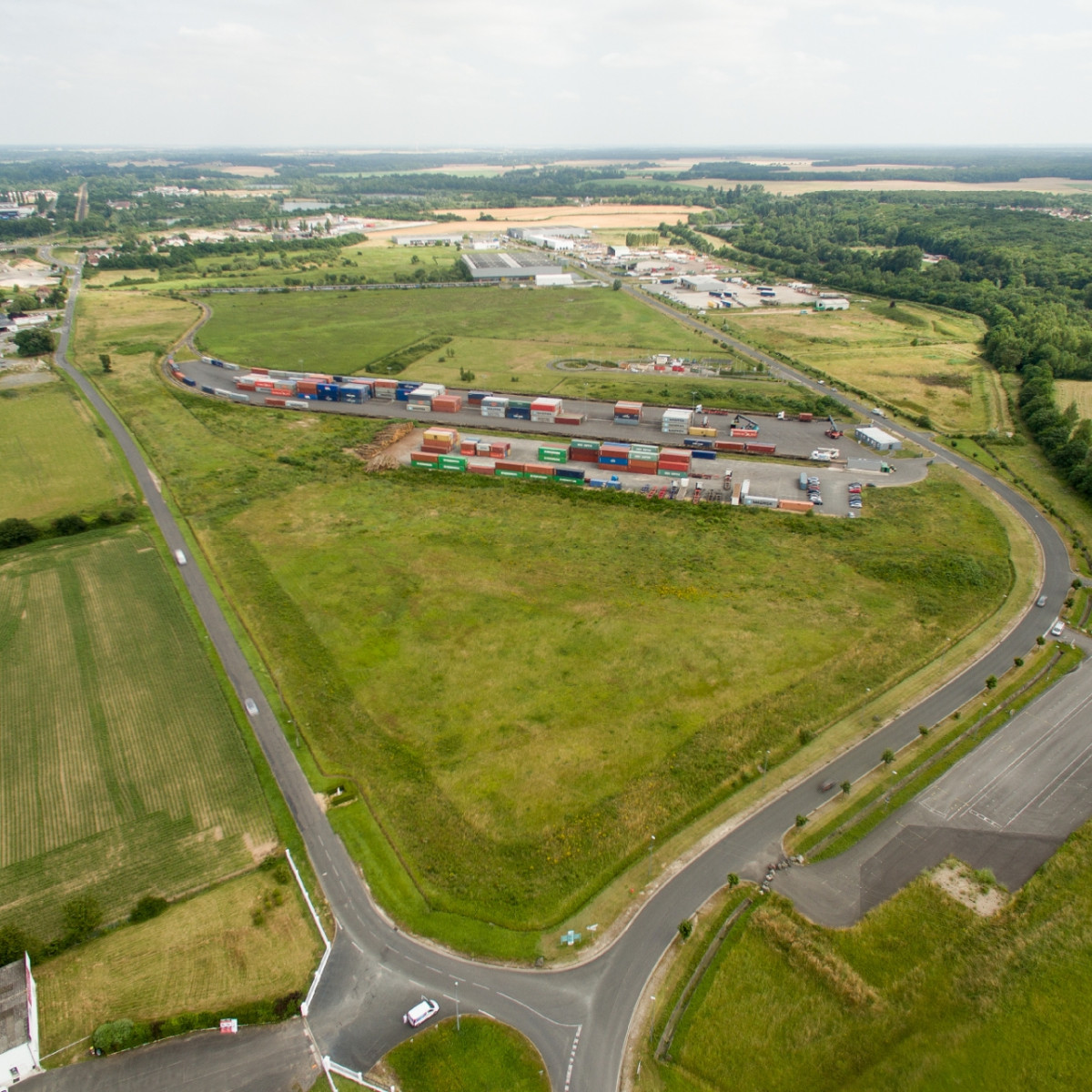 
                                                Vente
                                                 À vendre – Terrain Industriel de 20 hectares dédiés à la Logistique à Vierzon – Cher (18)