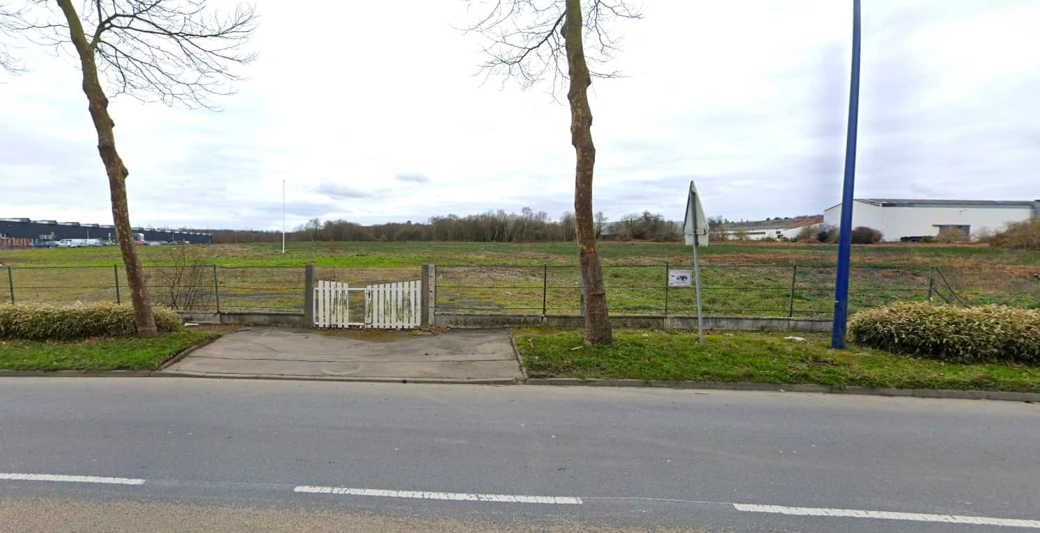 
                                                Vente
                                                 À vendre – Terrain Industriel de 4,5 hectares divisibles à Ploufragan – Côtes-d'Armor (22)
