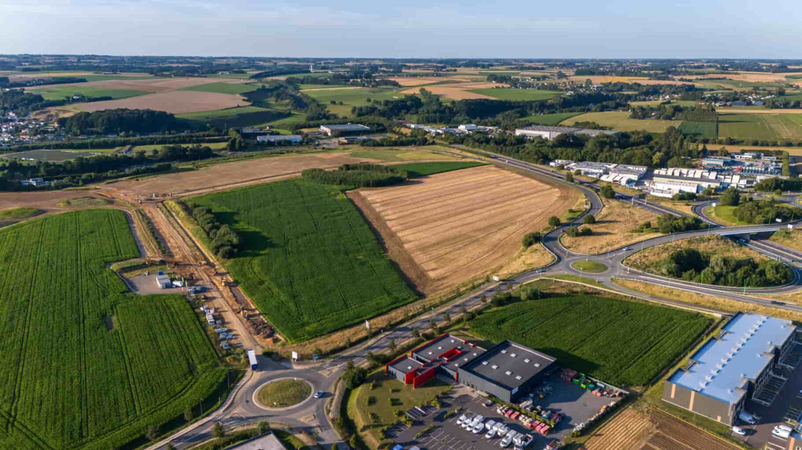 
                                                Vente
                                                 À vendre – Terrains Industriels à partir de 1 500 m² dans Parc d'activités Le Mesnil – Seine-Maritime (76)