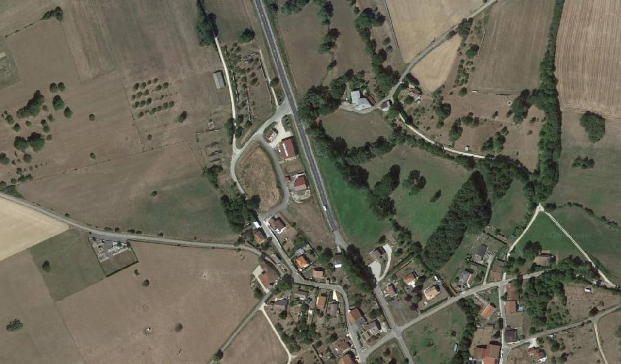 
                                                Vente
                                                 À vendre – Terrains industriels de 1 237 à 1576 m² à Dombrot-le-Sec – Vosges (88)