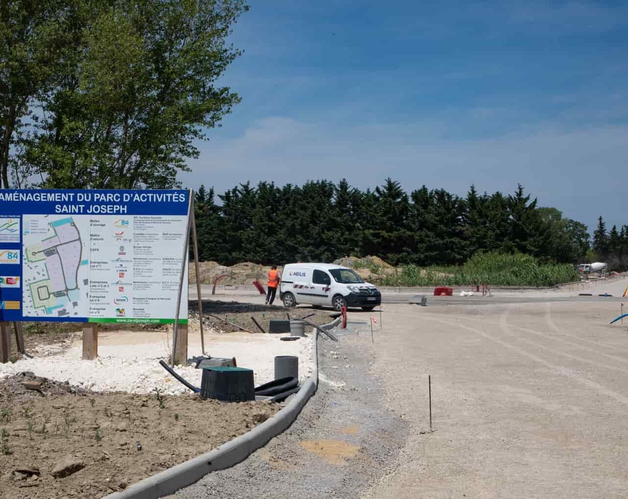 
                                                Vente
                                                 À vendre – Terrains industriels de 3 968 à 8 670 m² au sein du parc d'activités Saint Joseph – Le Th