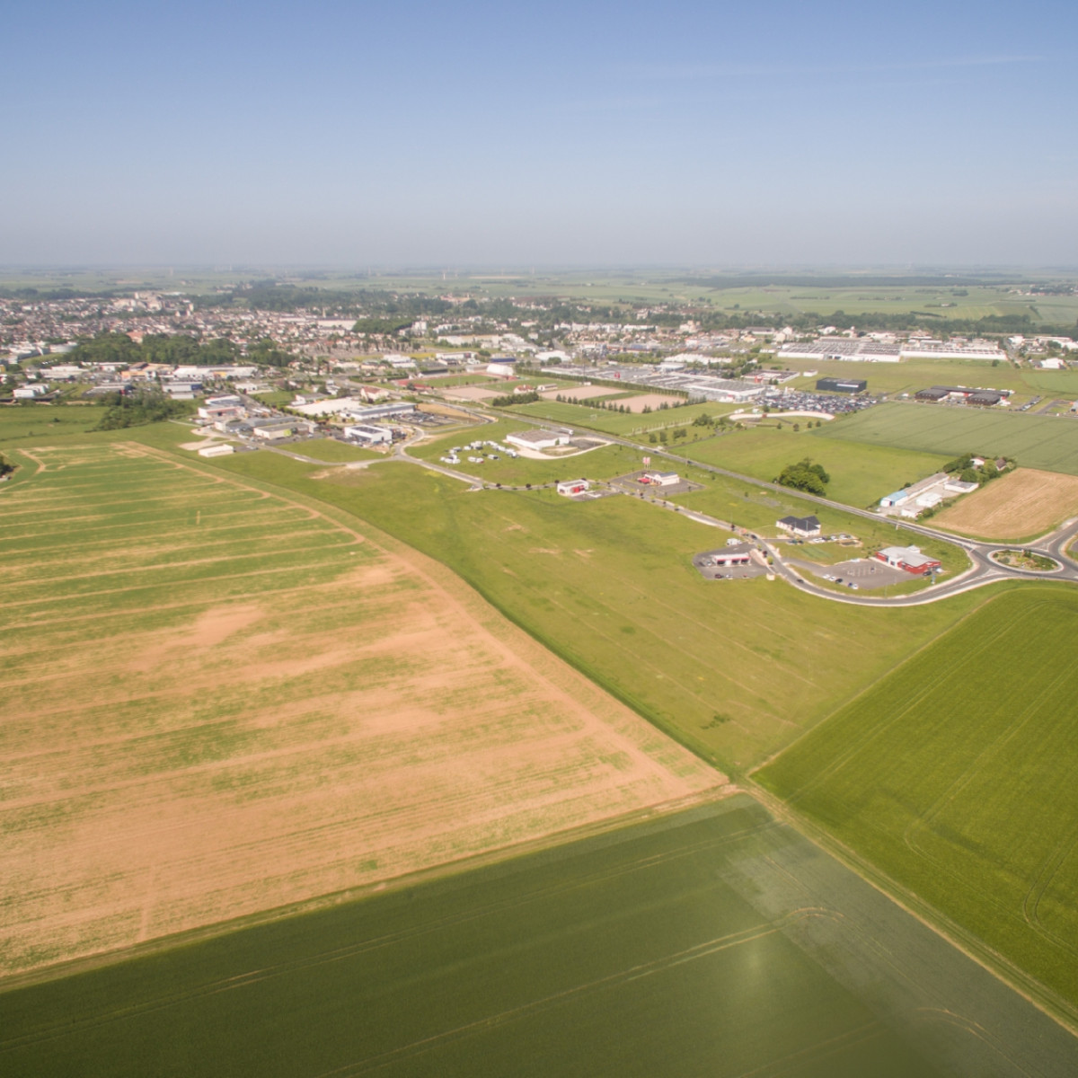 
                                                Vente
                                                 À vendre – Terrains Industriels de 36,2 hectares divisibles à Issoudun – Indre (36)
