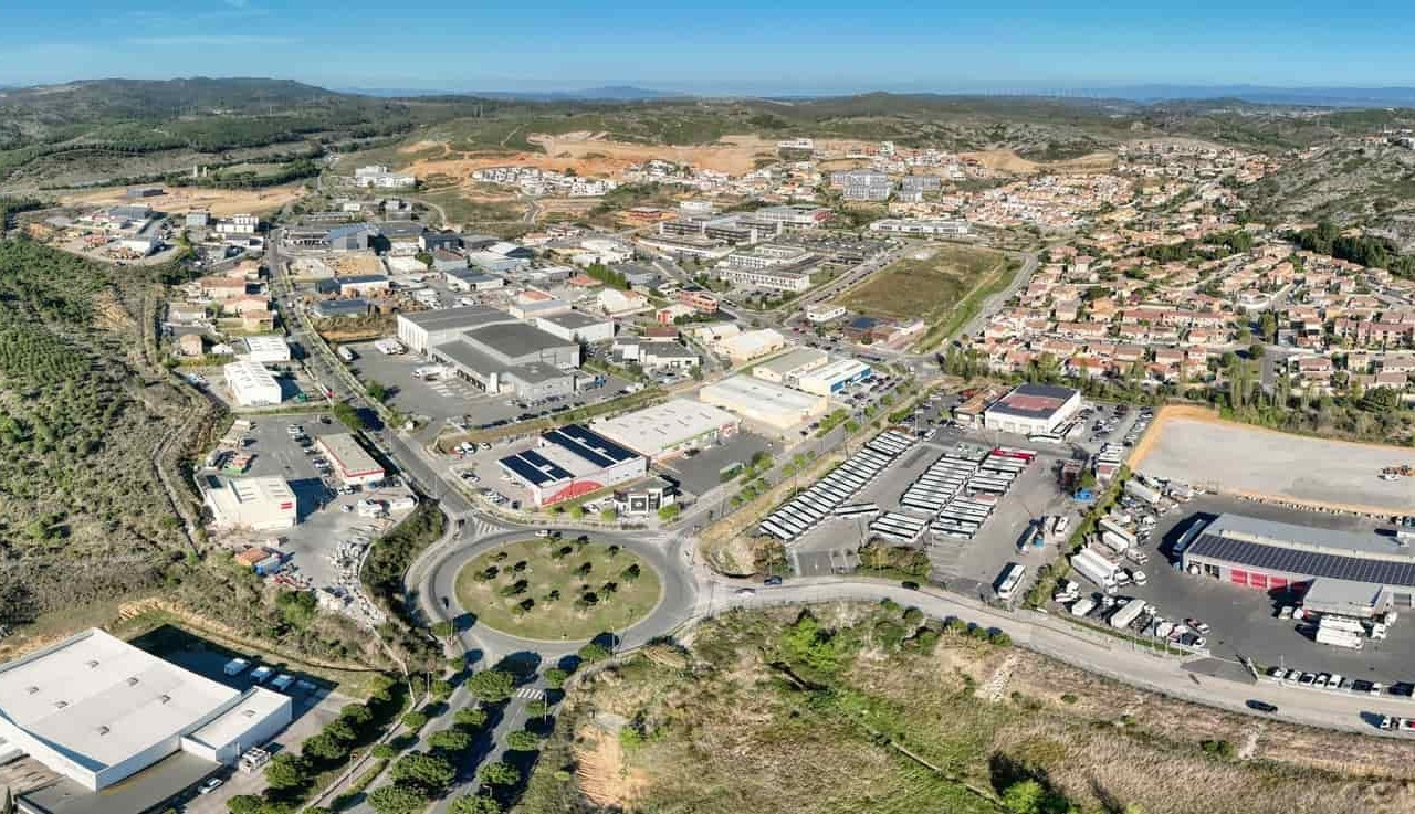 
                                                Vente
                                                 À vendre – Terrains industriels de 850 à 4 750 m² au sein de la zone industrielle La Coupe à Narbonn