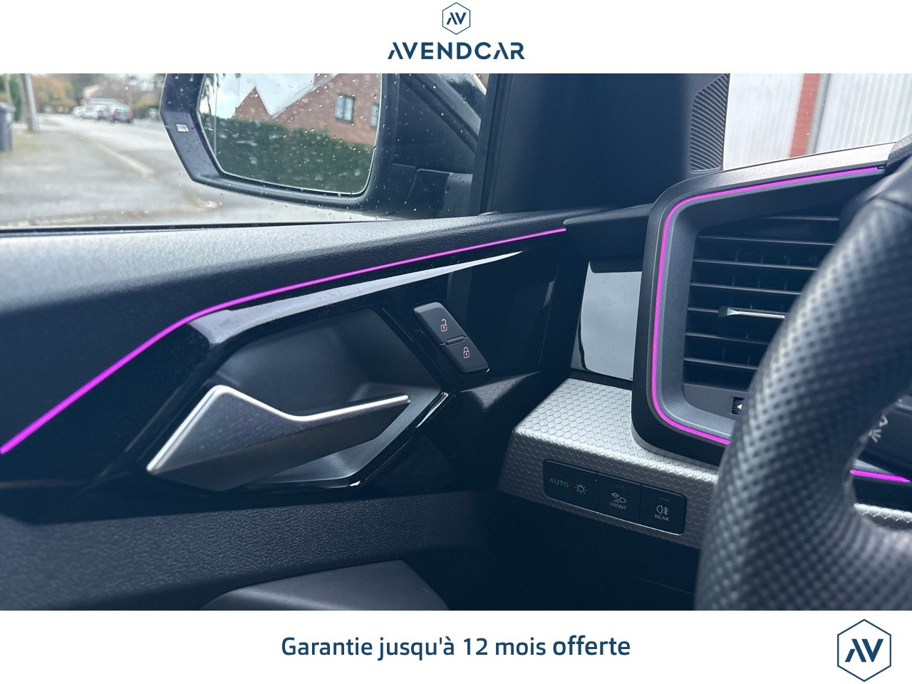 
                                                Voiture
                                                 A1 SPORTBACK 1.0 30 TFSI 115 S-LINE S-TRONIC BLACK EDITION BVA