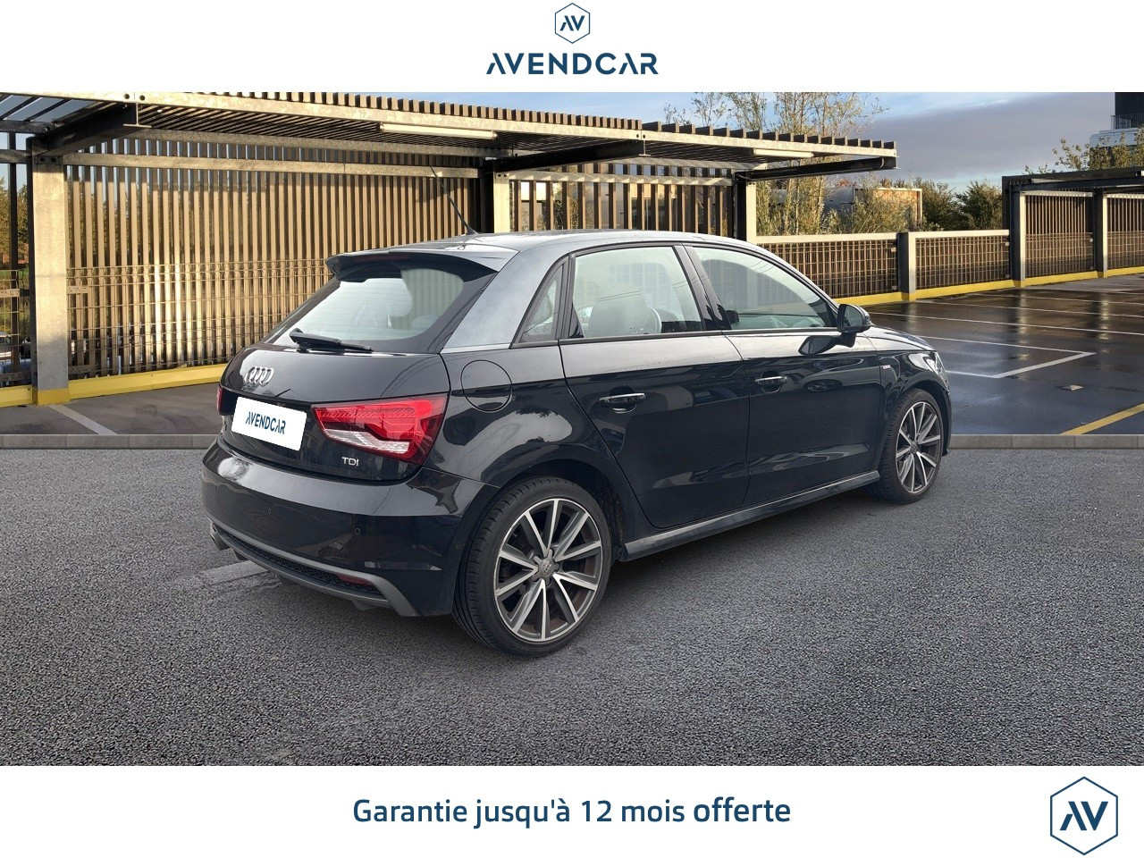 
                                                Voiture
                                                 A1 SPORTBACK 1.4 TDI 90 S-LINE