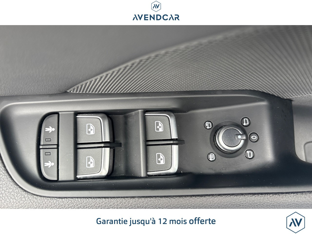 
                                                Voiture
                                                 A3 SPORTBACK 1.4 40 E-TRON 204H 150 PHEV HYBRID 25.7KWH DESIGN LUXE S-TRONIC BVA