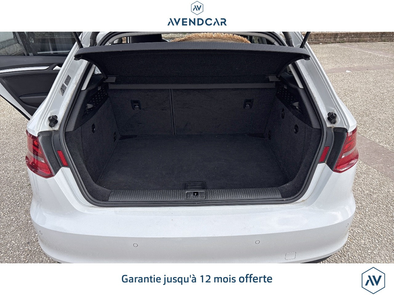 
                                                Voiture
                                                 A3 SPORTBACK 1.6 TDI 105 AMBITION