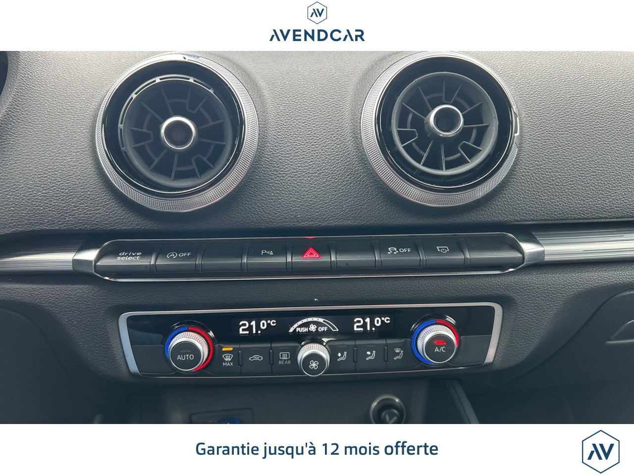 
                                                Voiture
                                                 A3 SPORTBACK 1.6 TDI 115 DESIGN S-TRONIC BVA