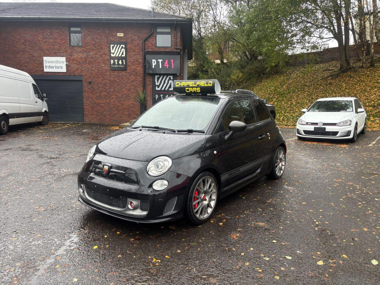 
                                                Voiture
                                                 Abarth 595 HATCHBACK Abarth 595 1.4 T-Jet 180 Competizione AUTO MOT 11/26 58K ULEZ 3dr