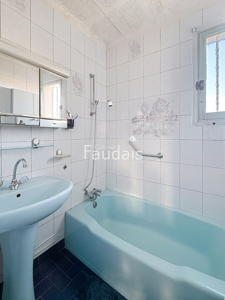 Vente
                                                 Agneaux La Palière