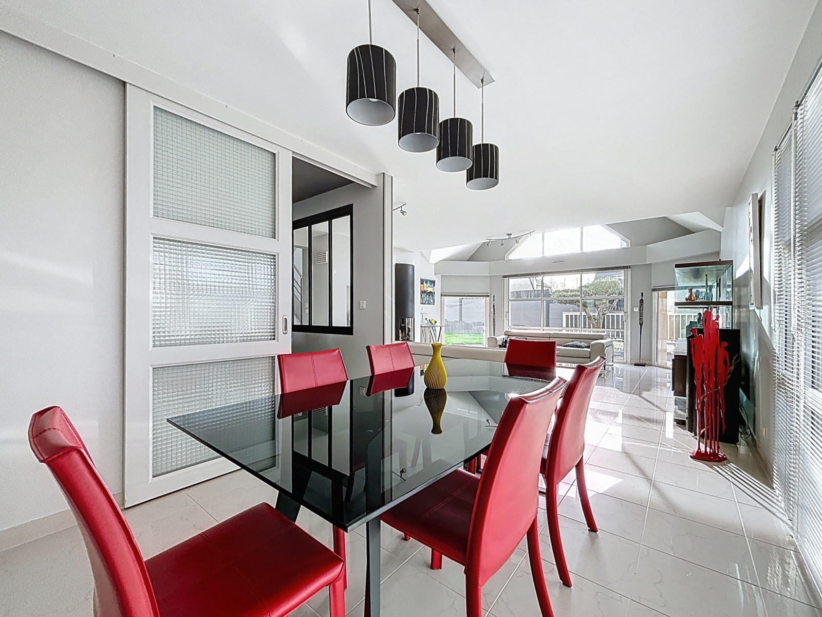 
                                                Vente
                                                 AGNEAUX- LA PALIERE - Maison d'architecte avec autonomie de 