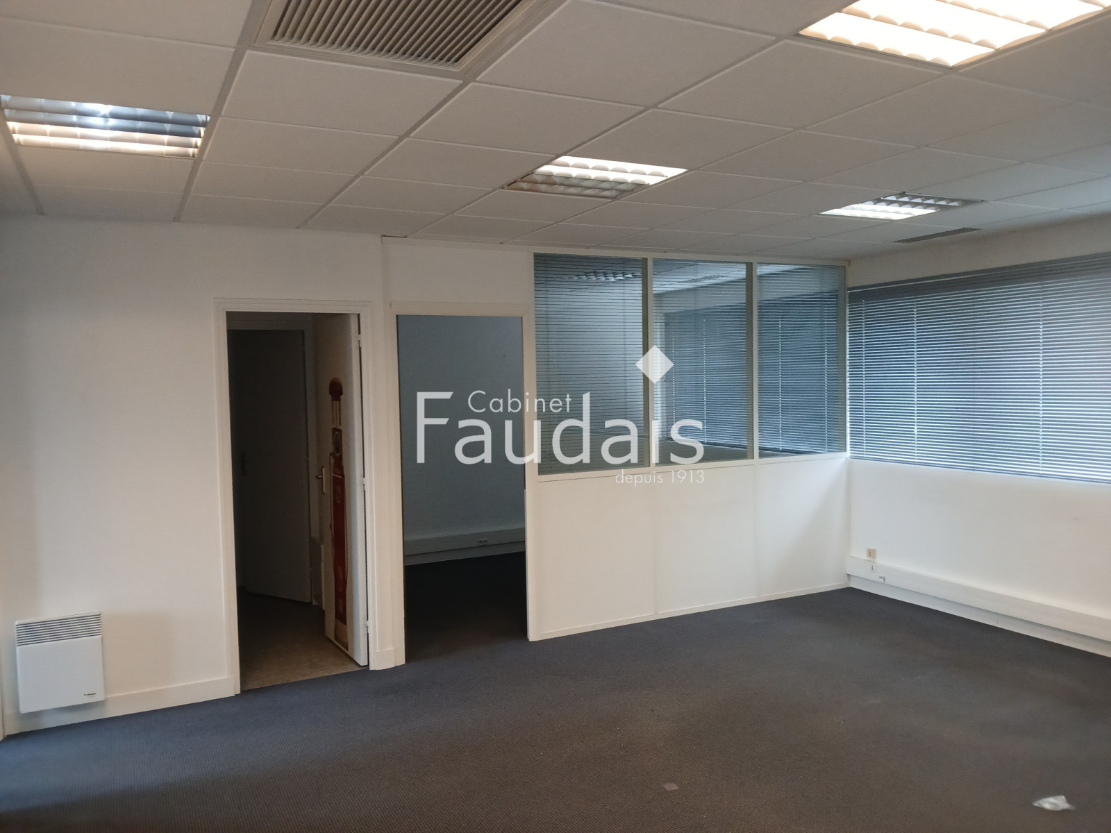 
                                                Location
                                                 AGNEAUX : Local professionnel