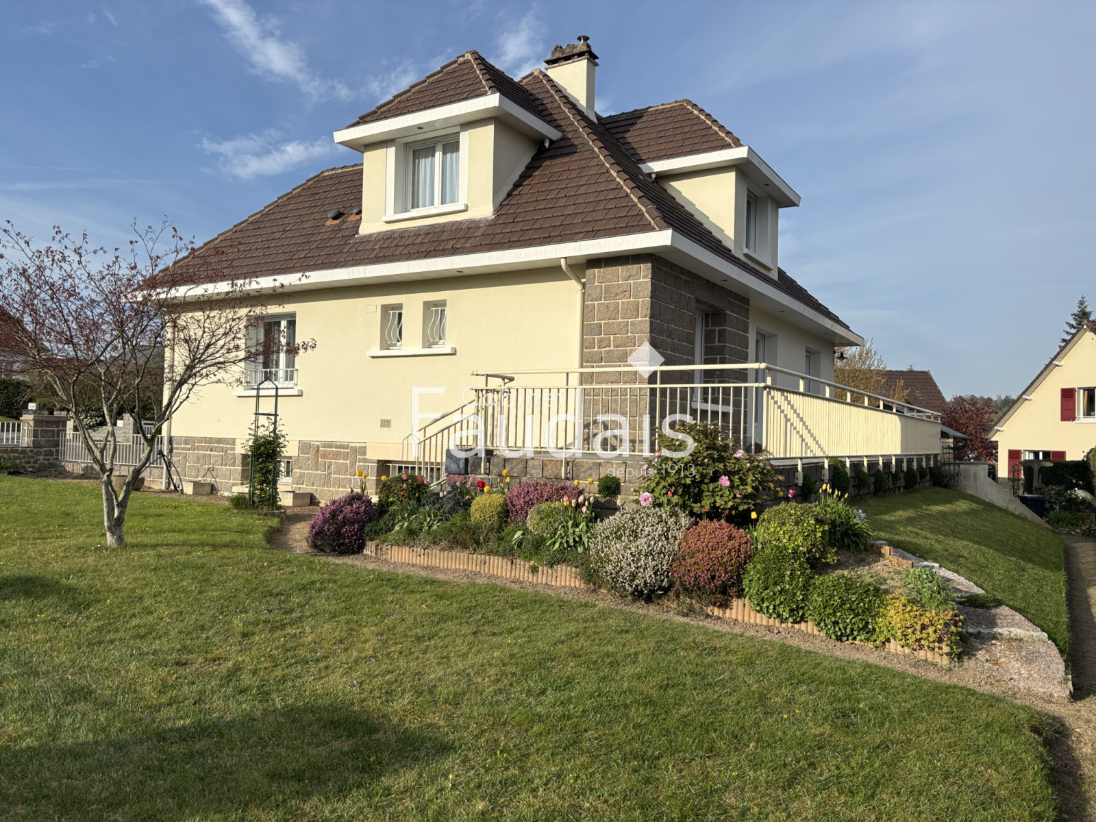 
                                                Vente
                                                 AGNEAUX - Maison 4 chambres avec autonomie de plain pied 