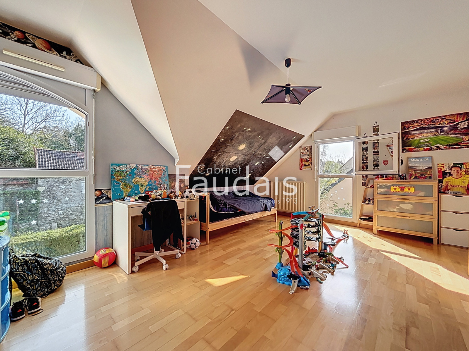 
                                                Vente
                                                 AGNEAUX, Maison avec vie de plain-pied, 161m2, 5 chambres