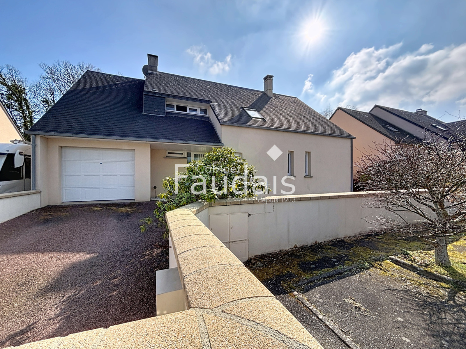 
                                                Vente
                                                 AGNEAUX, Maison avec vie de plain-pied, 161m2, 5 chambres