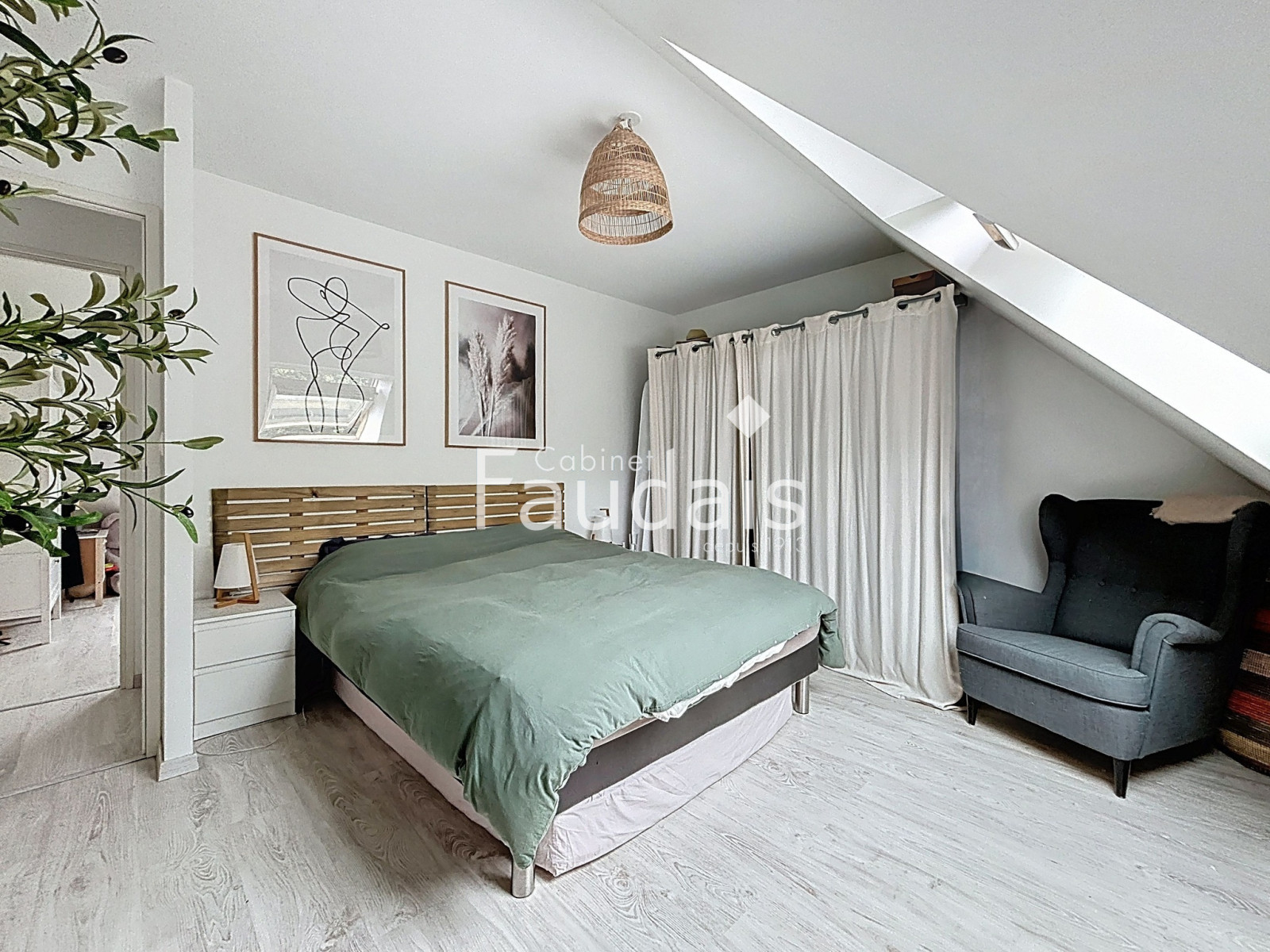 
                                                Vente
                                                 Agneaux, - Maison lumineuse - chambre de plain-pied - proche