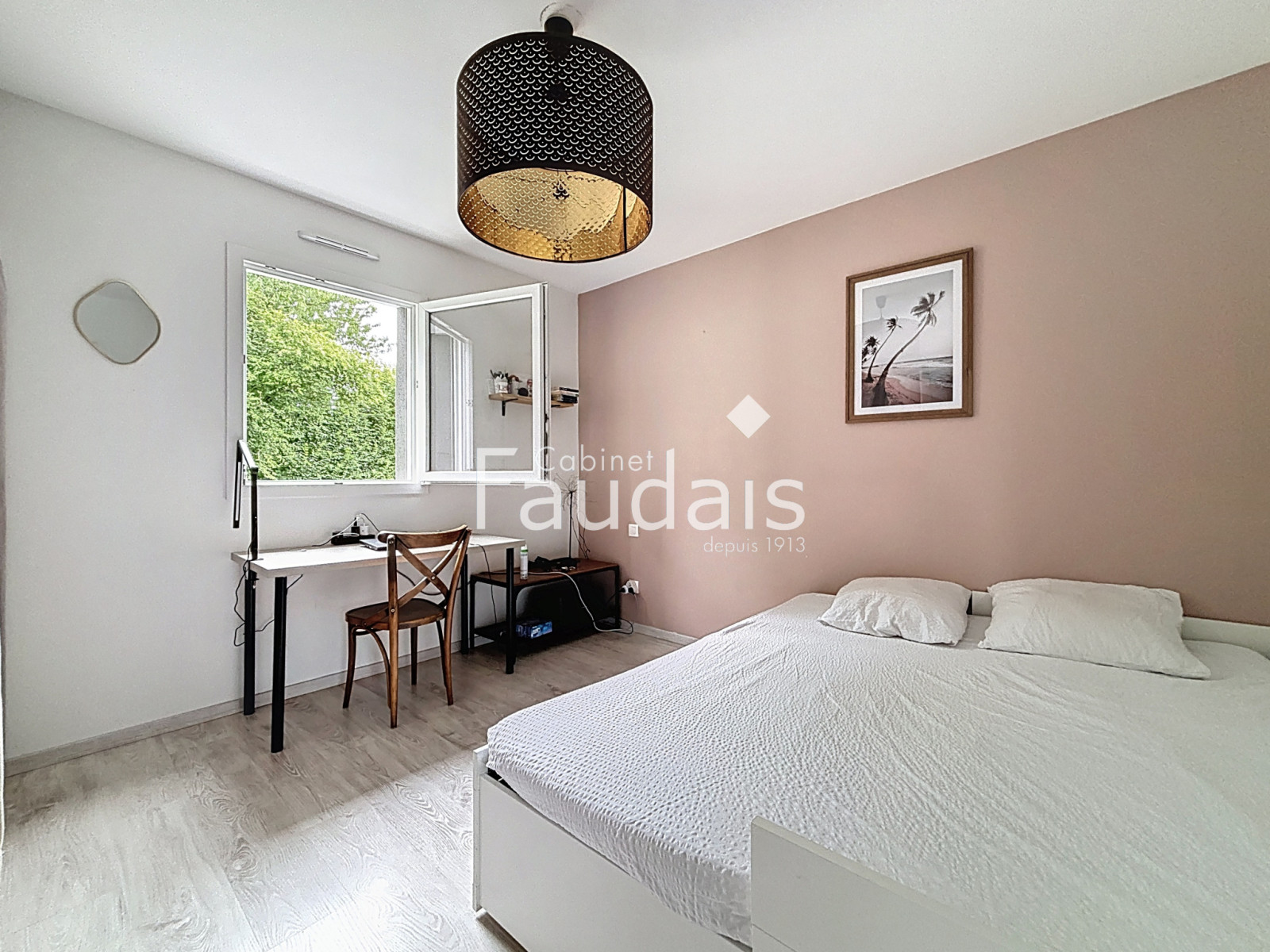 
                                                Vente
                                                 Agneaux, - Maison lumineuse - chambre de plain-pied - proche