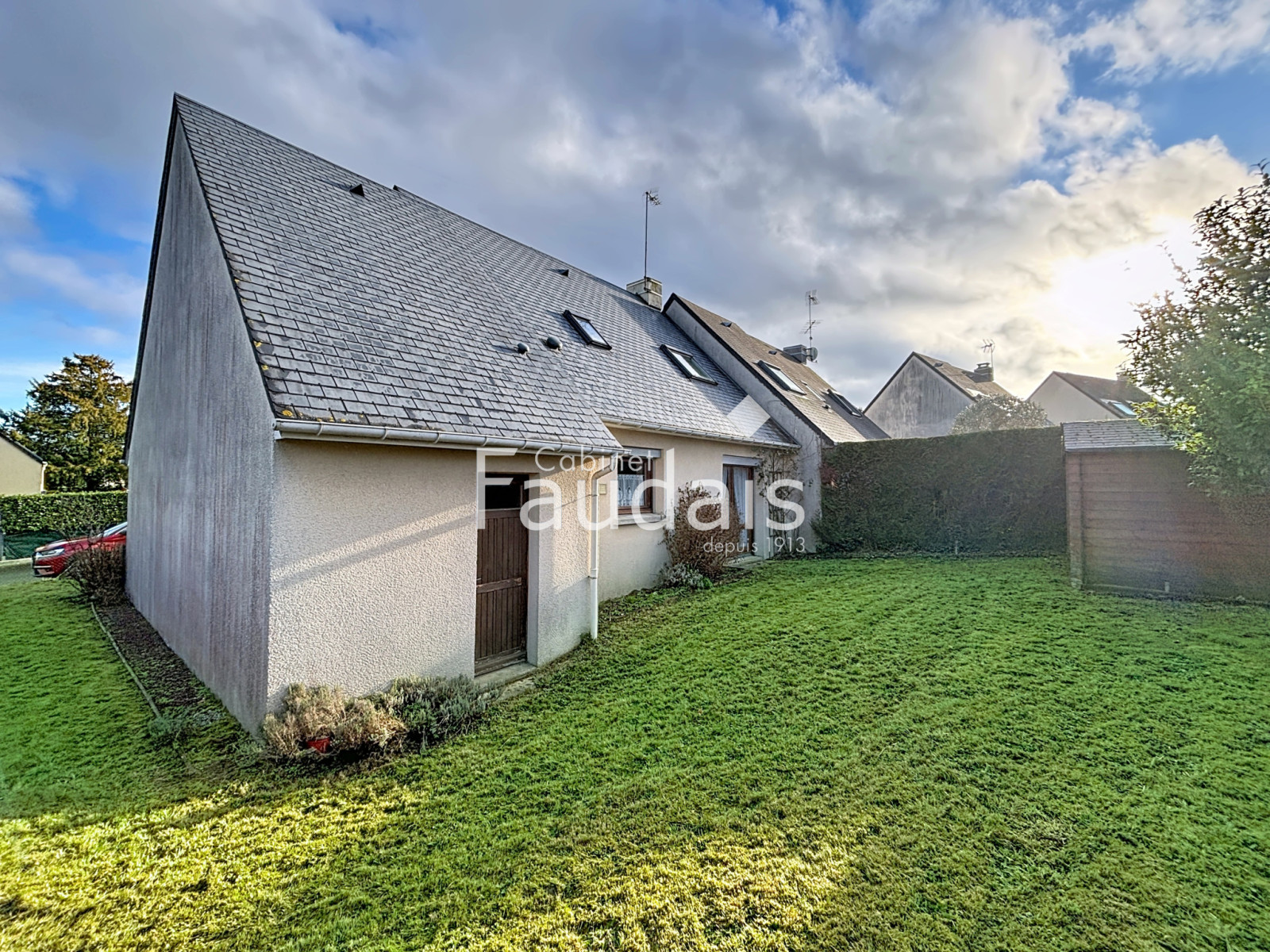 
                                                Vente
                                                 AGNEAUX MAISON PROCHE PALIERE et INSTITUT 