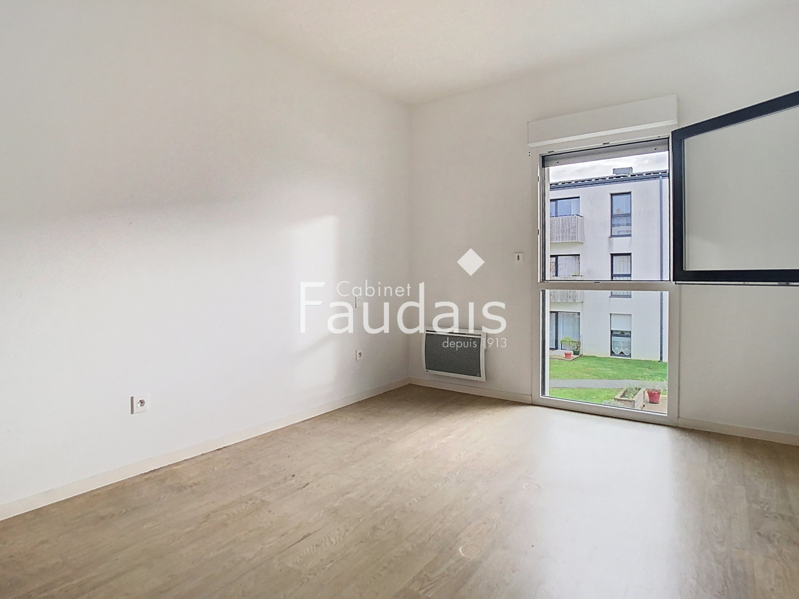 
                                                Vente
                                                 AGNEAUX POLE MEDICAL APPARTEMENT T3 RESIDENCE SENIOR