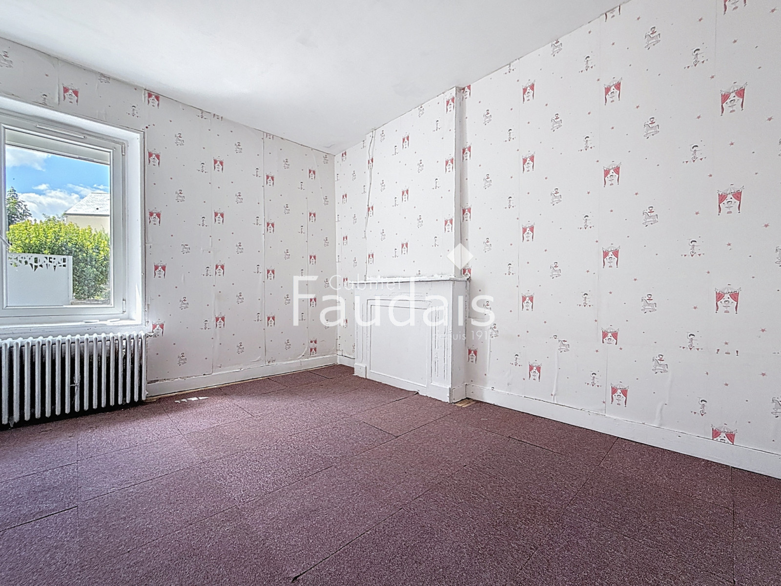 
                                                Vente
                                                 Agneaux proche gare de ST LO