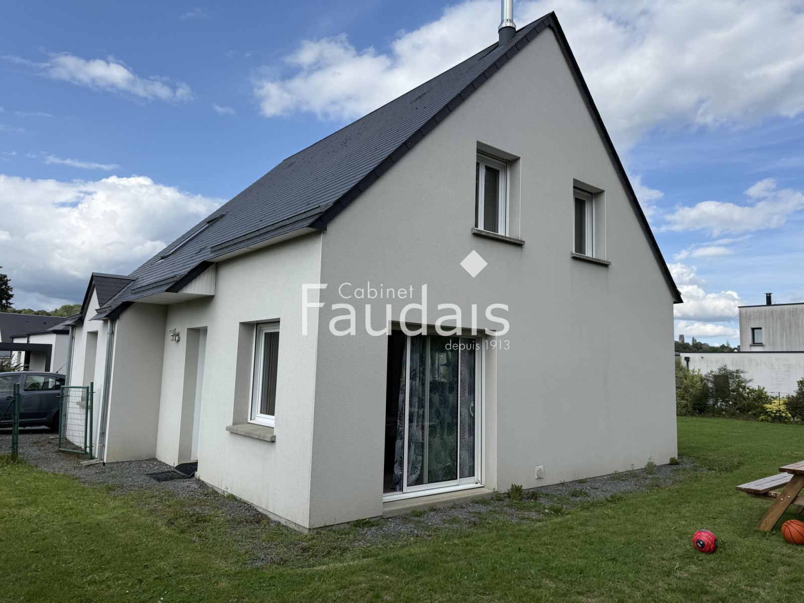 
                                                Vente
                                                 Agneaux Proche Institut