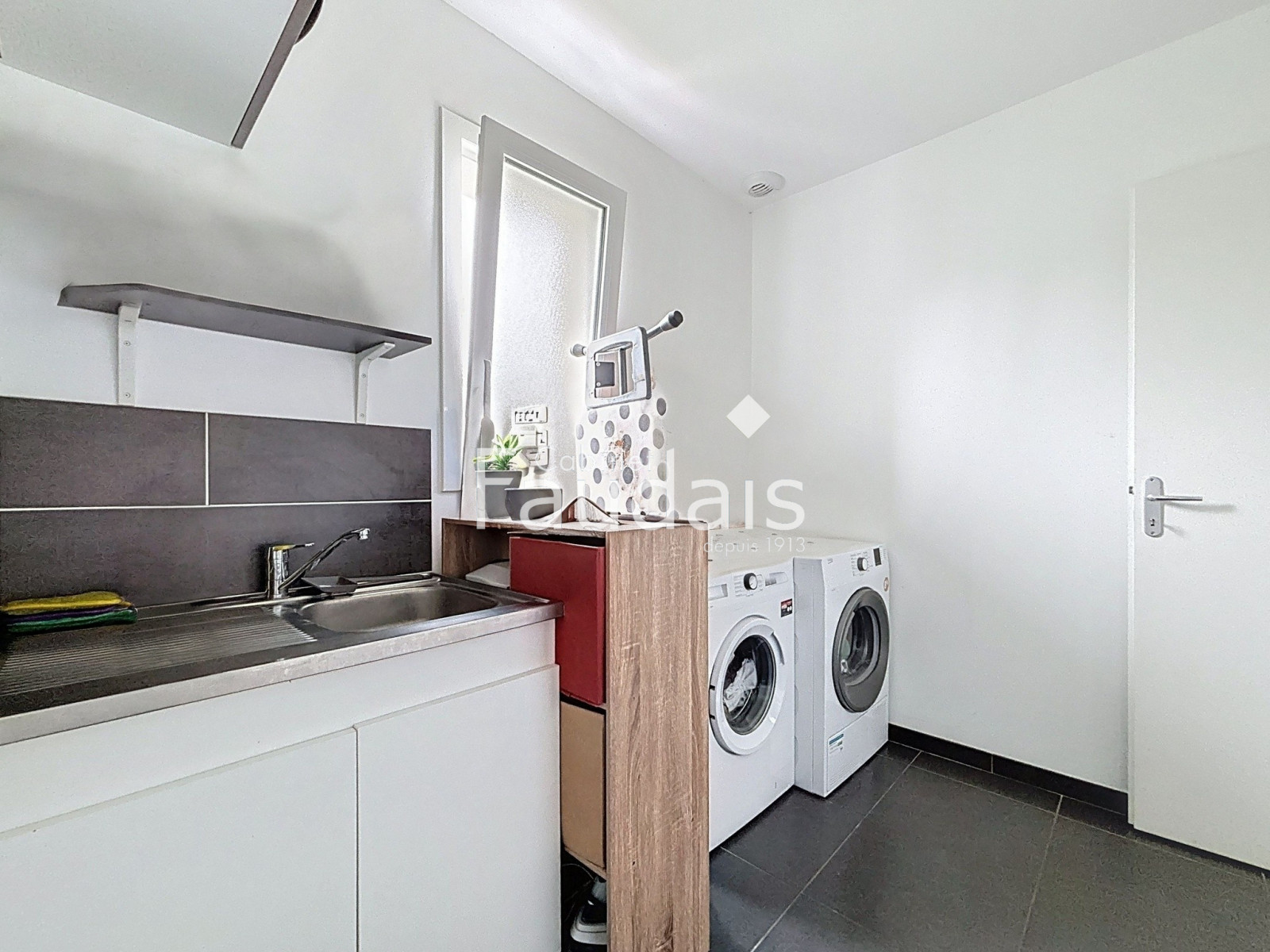 
                                                Vente
                                                 AGNEAUX - PROCHE MAISON MEDICALE - Maison contemporaine 4 ch