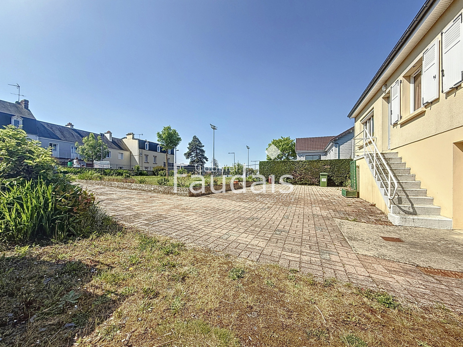 
                                                Vente
                                                 AGNEAUX- PROCHE PALIERE- 2 CHAMBRES