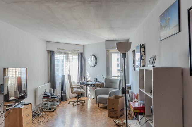 
                                                Location
                                                 Agréable 2 pièces de 53 m2 proche place  Nation