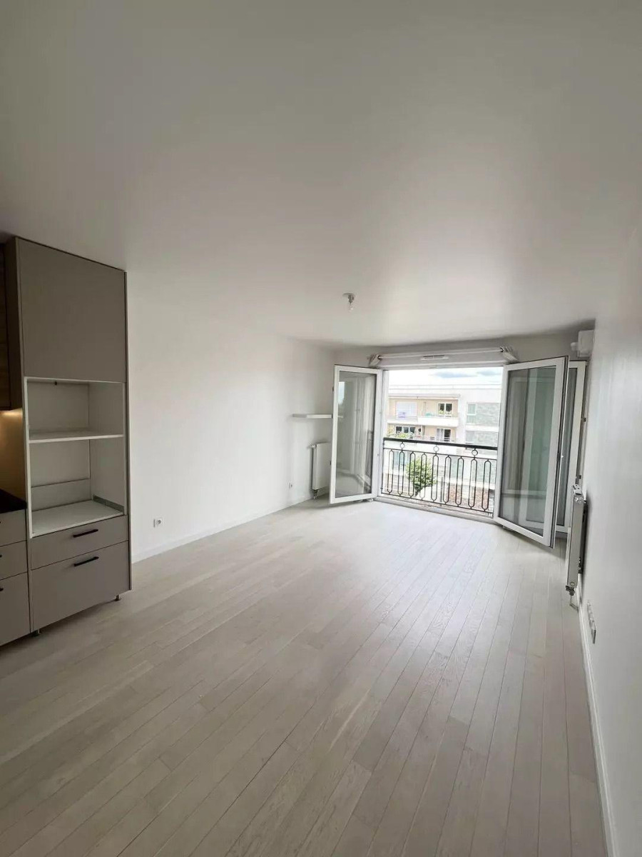 
                                                Location
                                                 Agréable appartement de 43,66 m²
