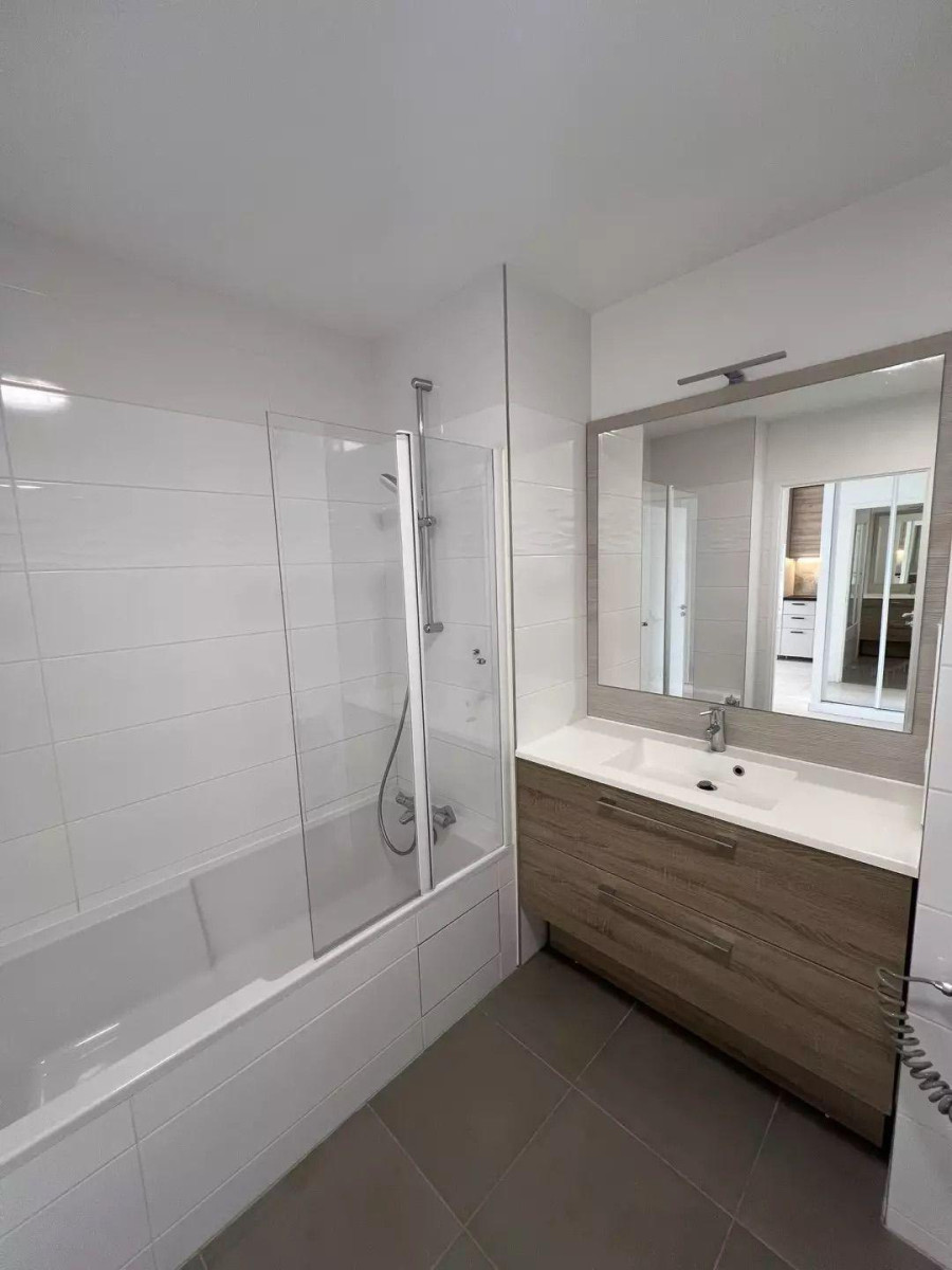 
                                                Location
                                                 Agréable appartement de 43,66 m²