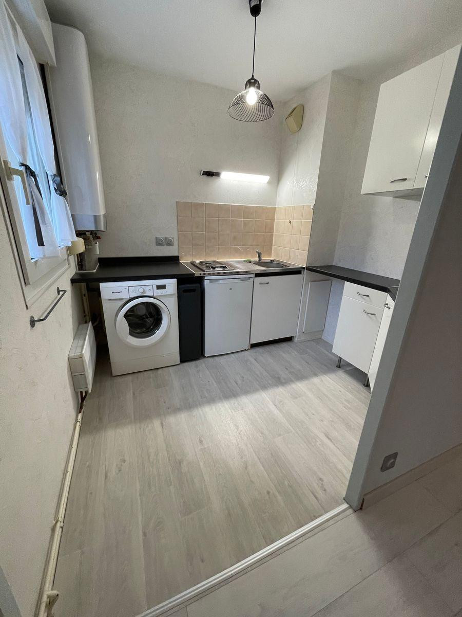 
                                                Colocation
                                                 Agréable et confortable f1