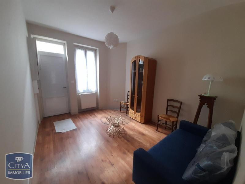 
                                                Location
                                                 Agréable maison de ville de 53 M2