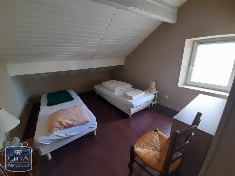 
                                                Location
                                                 Agréable maison de ville de 53 M2