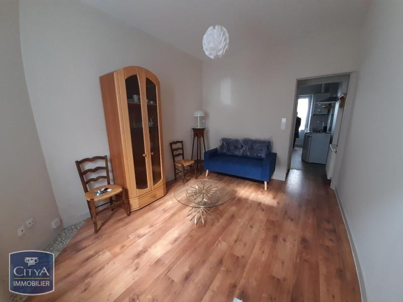 
                                                Location
                                                 Agréable maison de ville de 53 M2
