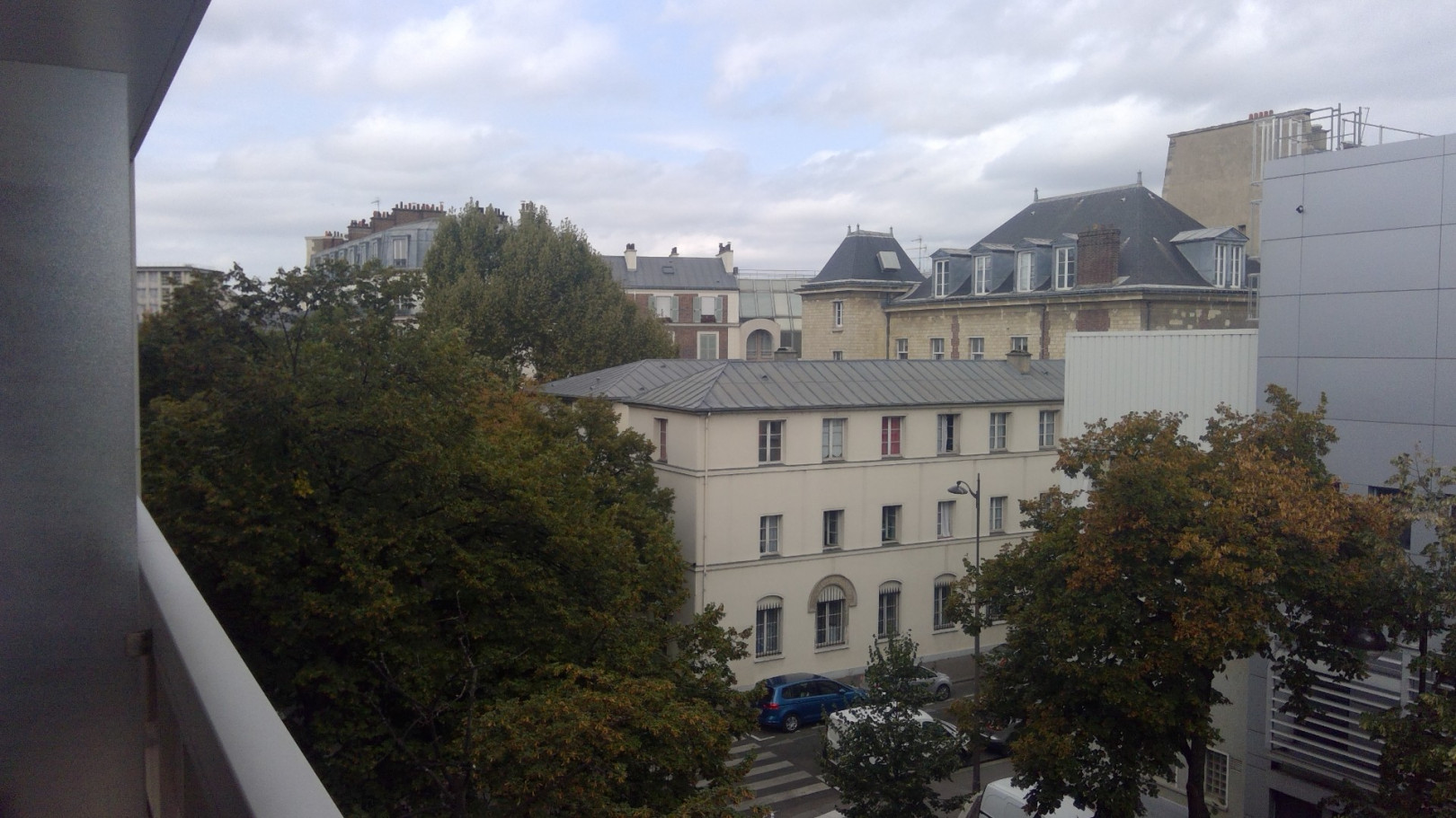 
                                                Location
                                                 Agréable studio avec balcon - Bastille Paris 4