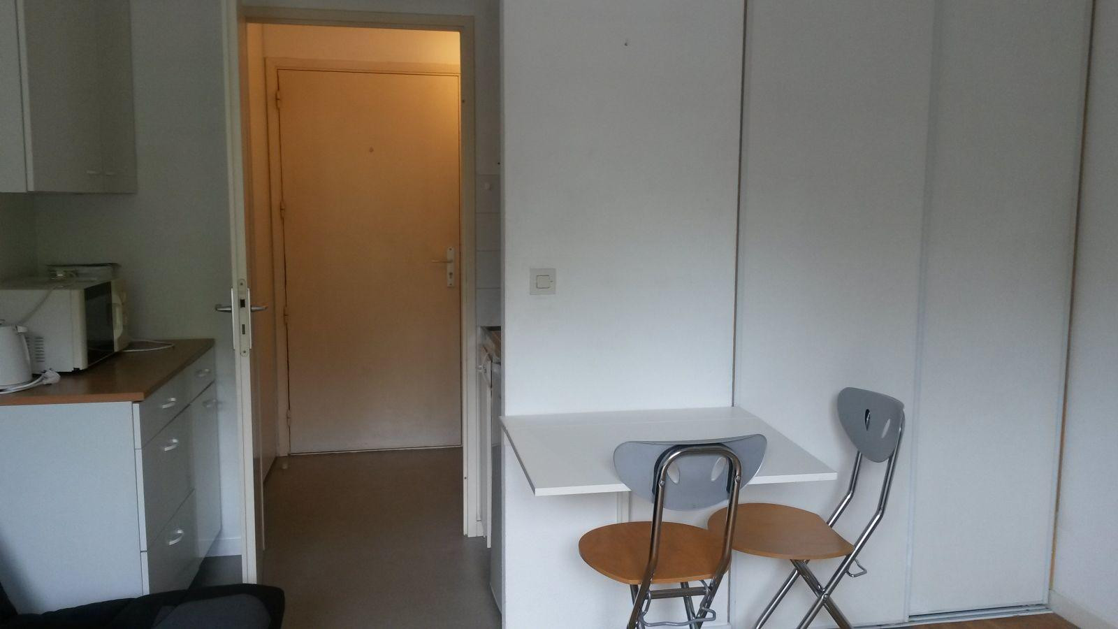 
                                                Location
                                                 Agréable T1 meublé 19m² calme - Toulouse Rangueil