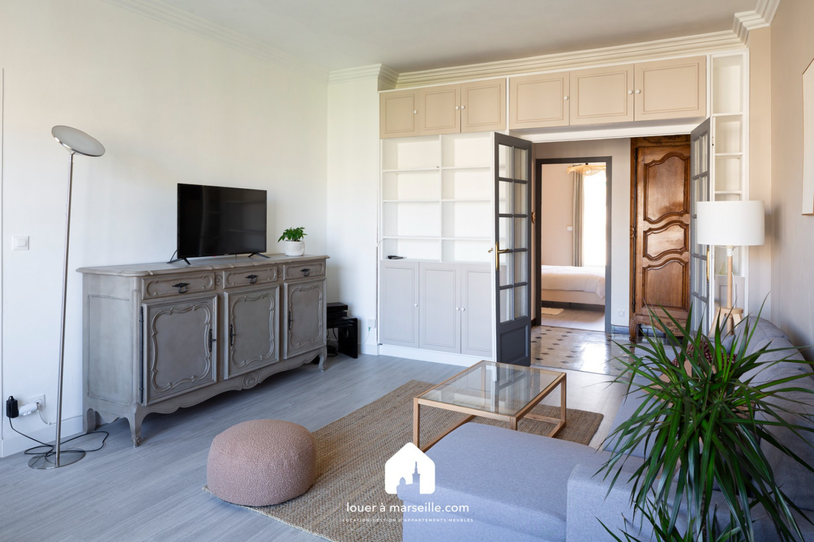 
                                                Location
                                                 agréable T3 meublé avec balcon