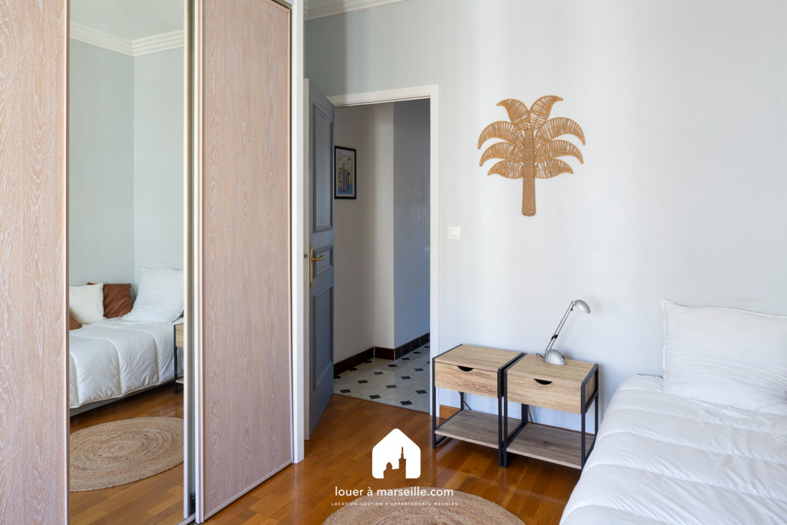 
                                                Location
                                                 agréable T3 meublé avec balcon