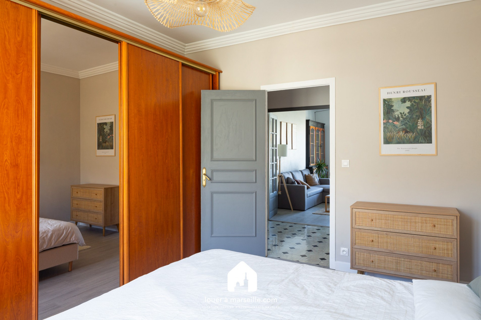 
                                                Location
                                                 agréable T3 meublé avec balcon