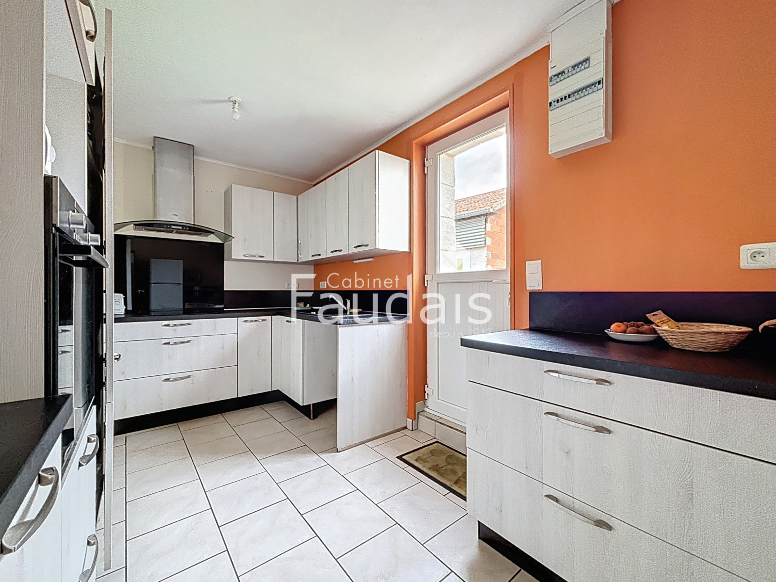 
                                                Vente
                                                 AIREL - Charmante maison de bourg 3 Chambres - Proche gare d