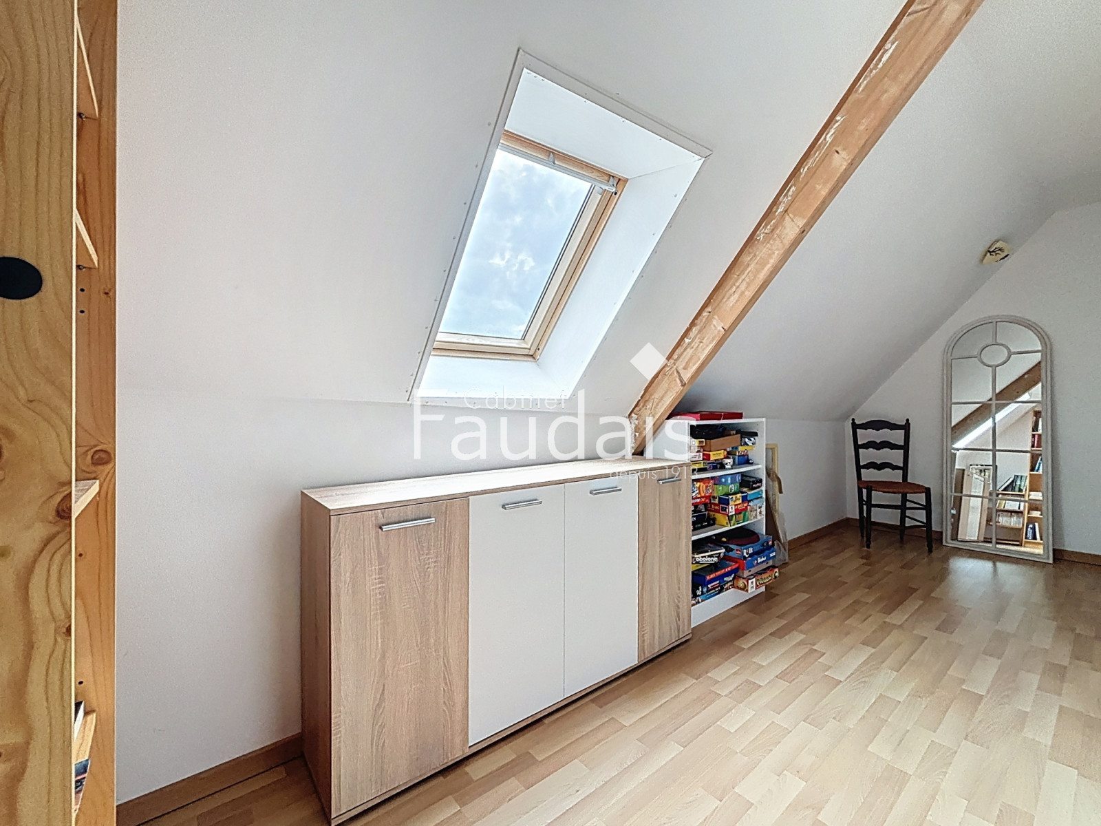 
                                                Vente
                                                 AIREL - Charmante maison de bourg 3 Chambres - Proche gare d