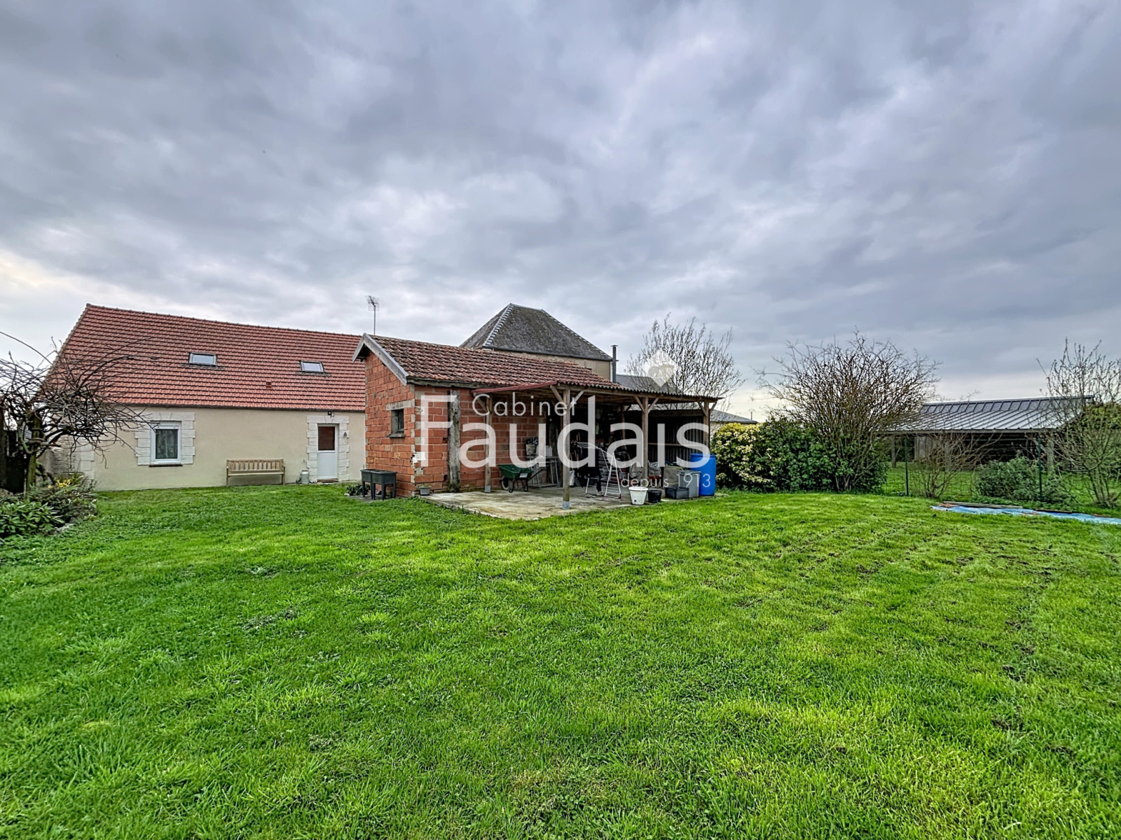 
                                                Vente
                                                 AIREL - Charmante maison de bourg 3 Chambres - Proche gare d