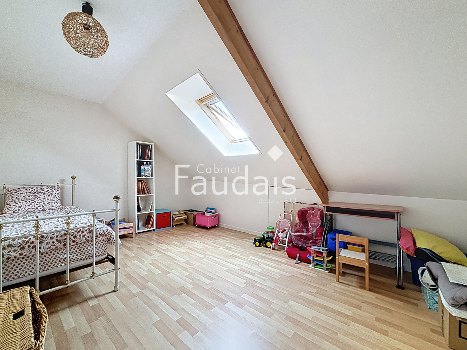 
                                                Vente
                                                 AIREL - Charmante maison de bourg 3 Chambres - Proche gare d